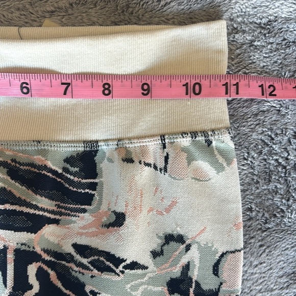 Sweaty Betty Base Layer Leggings in Blue Glacier Jacquard Size Small NWT - Picture 5 of 8